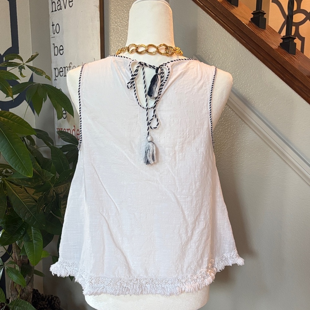 SOLD - Picture 5 of 11